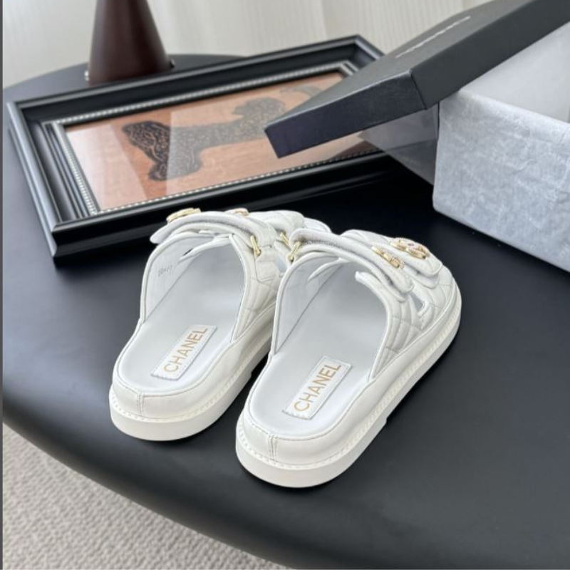 CH Viral Sandals